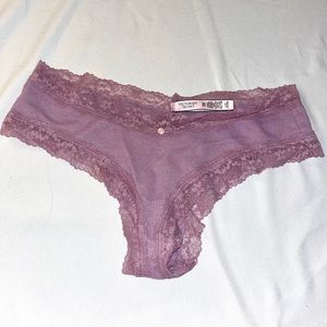 Victoria’s Secret lavender lace trim cheeky panty flower detail L